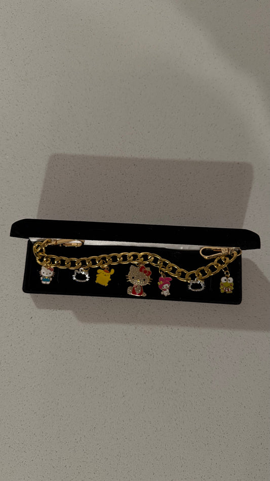 ✨Bow & Friends Luxe Charm Chain✨
